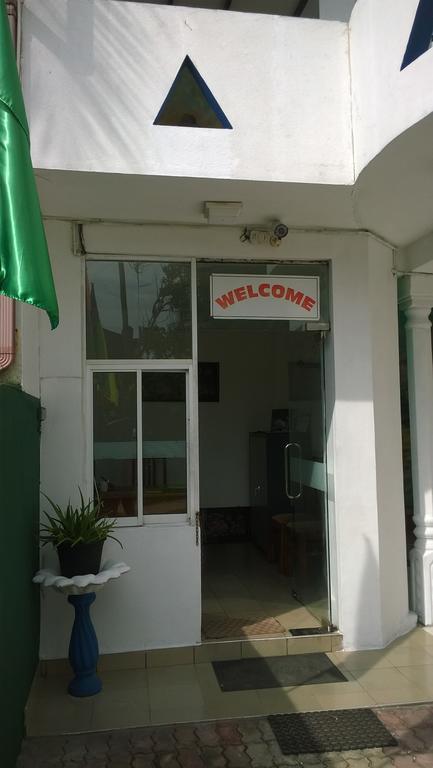 Hotel The Finz Hikkaduwa Zewnętrze zdjęcie